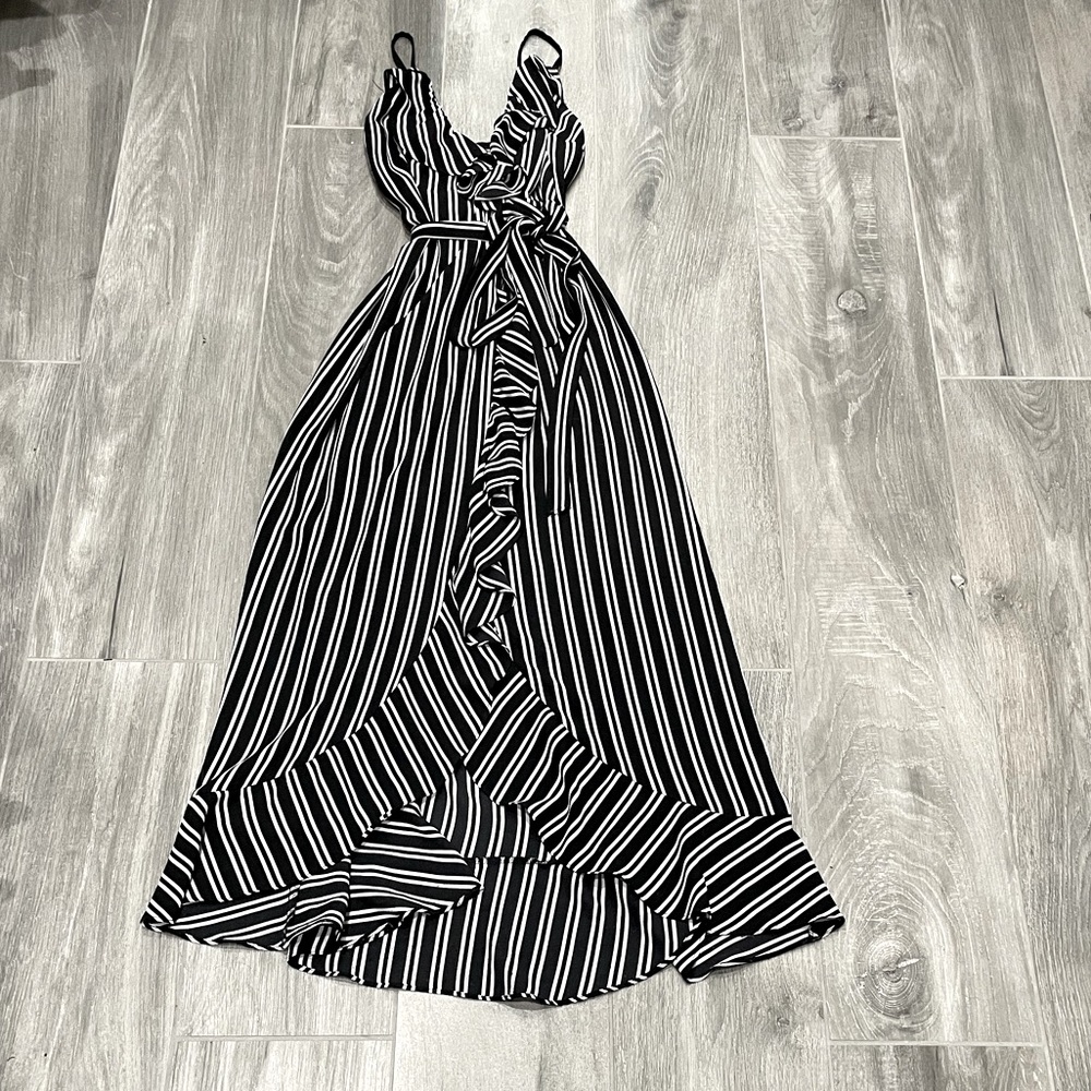 Aqua black/white ruffle tie maxi dress- XS